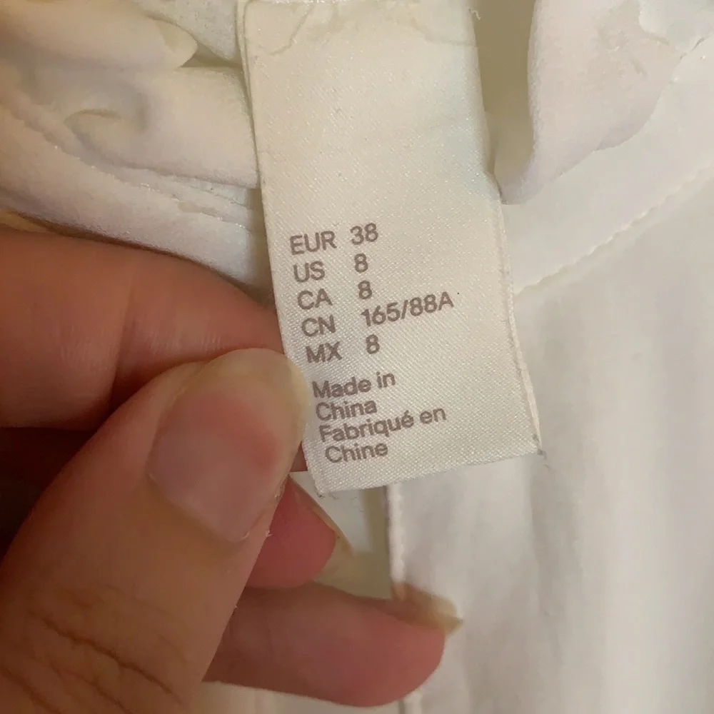 H&M White Ruffle Blouse - Picture 3 of 5